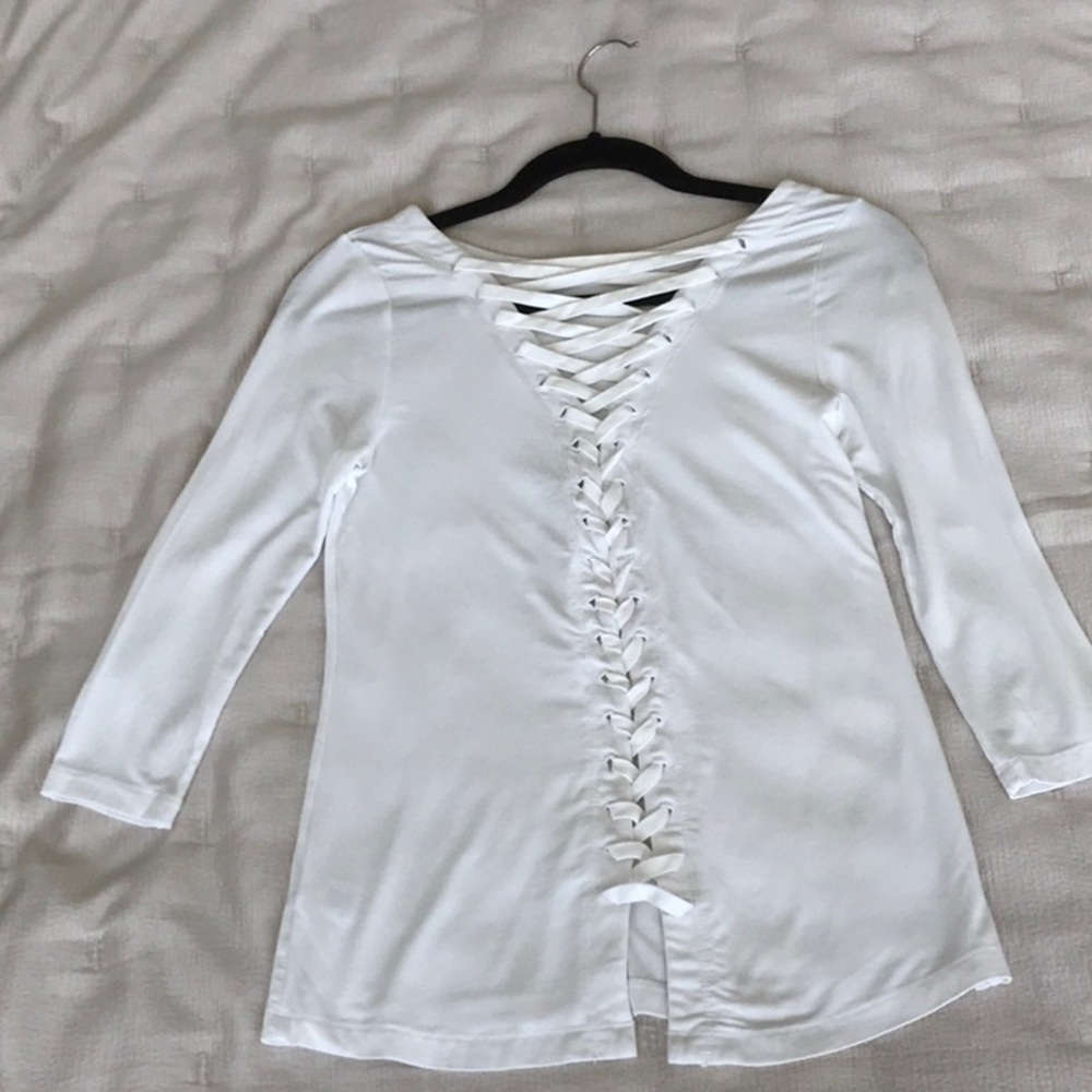 Awesome Bailey 44 Lace Up Back Top, 3/4 Sleeve, NWOT size *M (S)